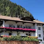 Matthias 3*