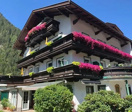 Matthias Aparthotel